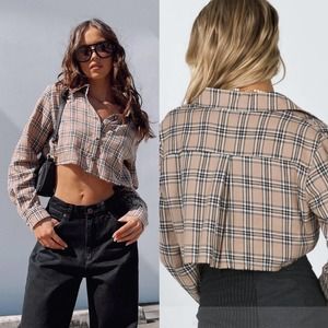 NEW Princess Polly Nora cropped shirt in beige